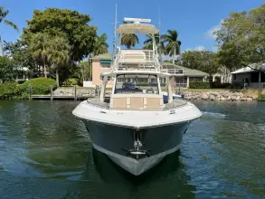 Thumbnail von Boston Whaler 420 Outrage