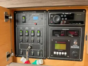 Thumbnail von Boston Whaler 420 Outrage