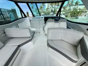Thumbnail von Sea Ray 320 Sundancer