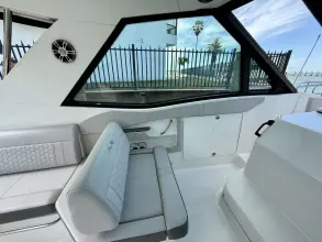 Thumbnail von Sea Ray 320 Sundancer