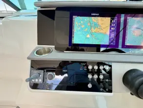 Thumbnail von Sea Ray 320 Sundancer