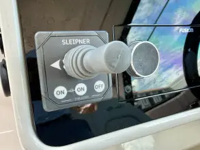 Thumbnail von Sea Ray 320 Sundancer