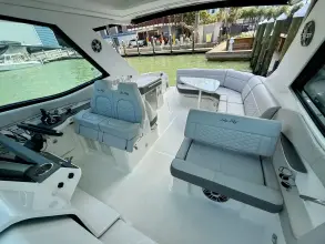 Thumbnail von Sea Ray 320 Sundancer