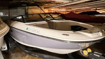 Thumbnail von Sea Ray SPX 230
