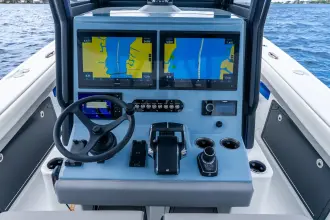 Thumbnail von Yellowfin 36 Offshore