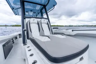 Thumbnail von Yellowfin 36 Offshore