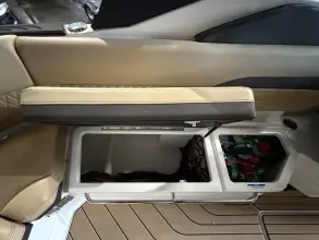 Thumbnail von Sea Ray SLX 280