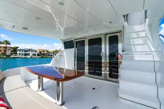 Thumbnail von Hatteras 64 Motor-Yacht