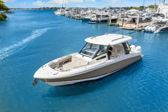 Thumbnail von Boston Whaler 350 Realm