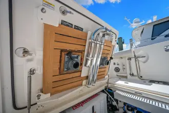Thumbnail von Boston Whaler 350 Realm