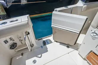 Thumbnail von Boston Whaler 350 Realm