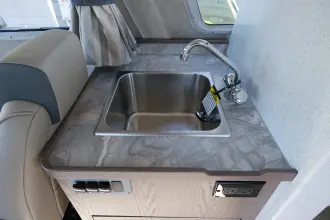 Thumbnail von Kingfisher 2725 XRS 2026 Kingfisher – 2725 XRS