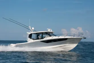 Thumbnail von Boston Whaler 405 Conquest