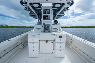 Thumbnail von Everglades 350 LX HEY MAN-Repowered 2022 3 x 400hp Merc. w/Joystick