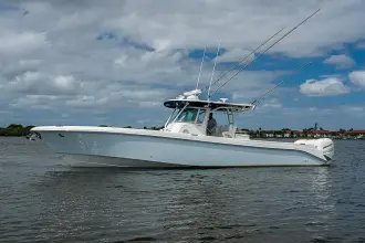 Thumbnail von Everglades 350 LX HEY MAN-Repowered 2022 3 x 400hp Merc. w/Joystick