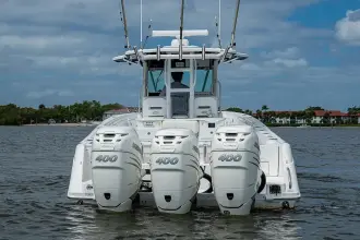 Thumbnail von Everglades 350 LX HEY MAN-Repowered 2022 3 x 400hp Merc. w/Joystick