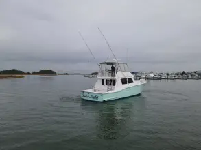 Thumbnail von Hatteras 52 Convertible Reelin' & Rockin'
