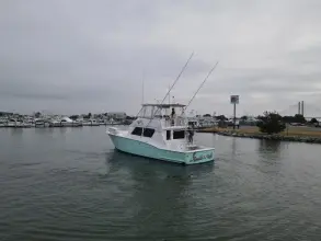 Thumbnail von Hatteras 52 Convertible Reelin' & Rockin'