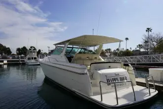 Thumbnail von Tiara Yachts 6CTA-8.3