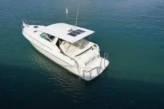 Thumbnail von Tiara Yachts 6CTA-8.3