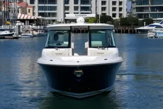Thumbnail von Tiara Yachts 34LX