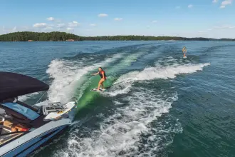 Thumbnail von Sea Ray SDX 250 Surf