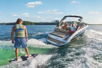 Thumbnail von Sea Ray SDX 250 Surf