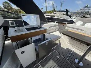 Thumbnail von Sea Ray 360SXO