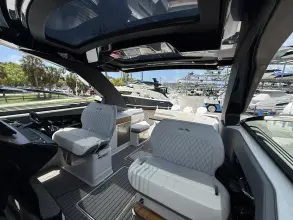 Thumbnail von Sea Ray 360SXO