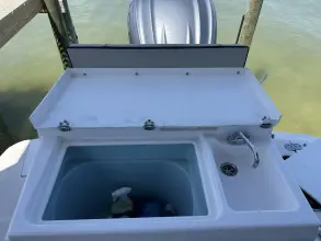 Thumbnail von Cutwater Boats C-248 Coupe