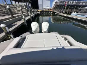 Thumbnail von Sea Ray SLX 310 Außenborder