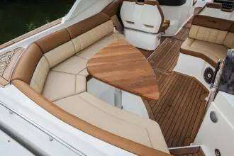 Thumbnail von Sea Ray SLX 350