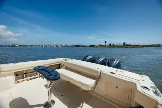 Thumbnail von Grady White Express 370