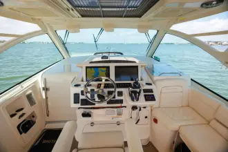 Thumbnail von Grady White Express 370