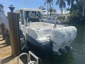 Thumbnail von Boston Whaler 370 Outrage