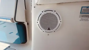 Thumbnail von Boston Whaler 370 Outrage