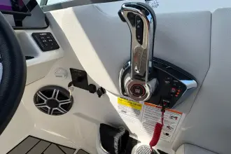 Thumbnail von Sea Ray SDX 250 Außenborder