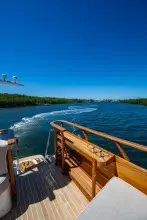 Thumbnail von Hinckley Talaria 55 Flybridge MKII VERA NORTH