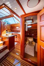 Thumbnail von Hinckley Talaria 55 Flybridge MKII VERA NORTH