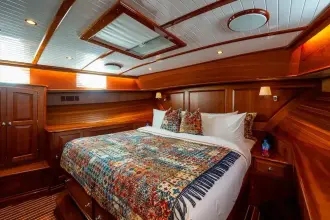 Thumbnail von Hinckley Talaria 55 Flybridge MKII VERA NORTH