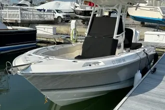 Thumbnail von Boston Whaler 230 Outrage