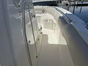 Thumbnail von Boston Whaler 230 Outrage