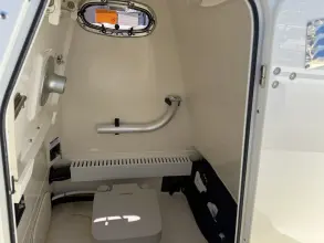 Thumbnail von Boston Whaler 230 Outrage