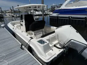 Thumbnail von Boston Whaler 230 Outrage