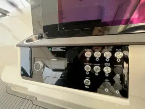 Thumbnail von Sea Ray 320 Sundancer Außenborder