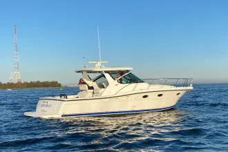 Tiara Yachts 3600 Open Runaway