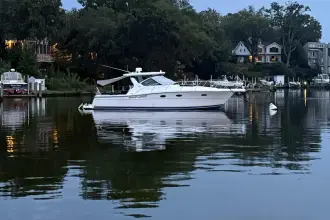 Thumbnail von Tiara Yachts 3600 Open Runaway