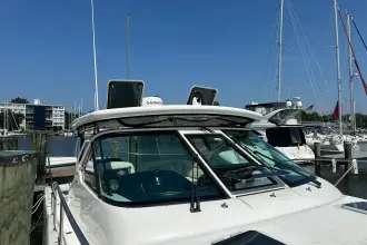 Thumbnail von Tiara Yachts 3600 Open Runaway
