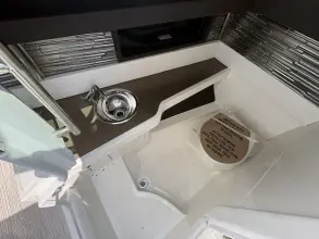 Thumbnail von Sea Ray SLX 310 Außenborder