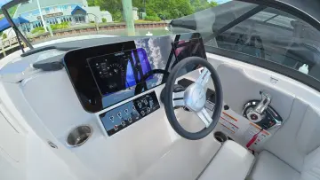 Thumbnail von Sea Ray SDX 270 Outboard